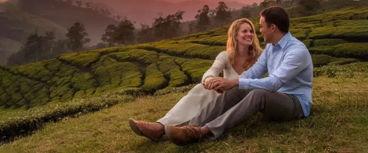 1. Munnar, Kerala – A Romantic Escape in the Hills
